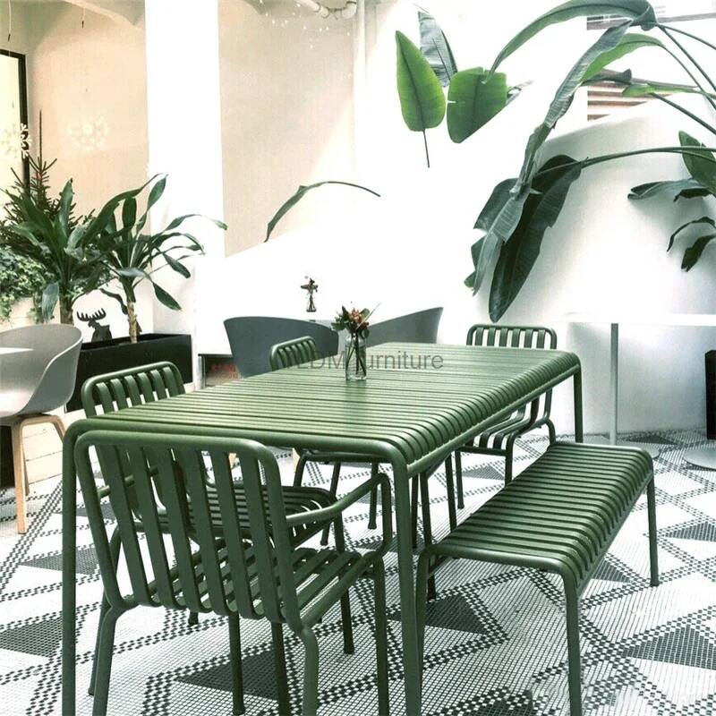 Outdoor Furniture Green - 현대적인 미니멀리스트 레저 안뜰 야외 테이블